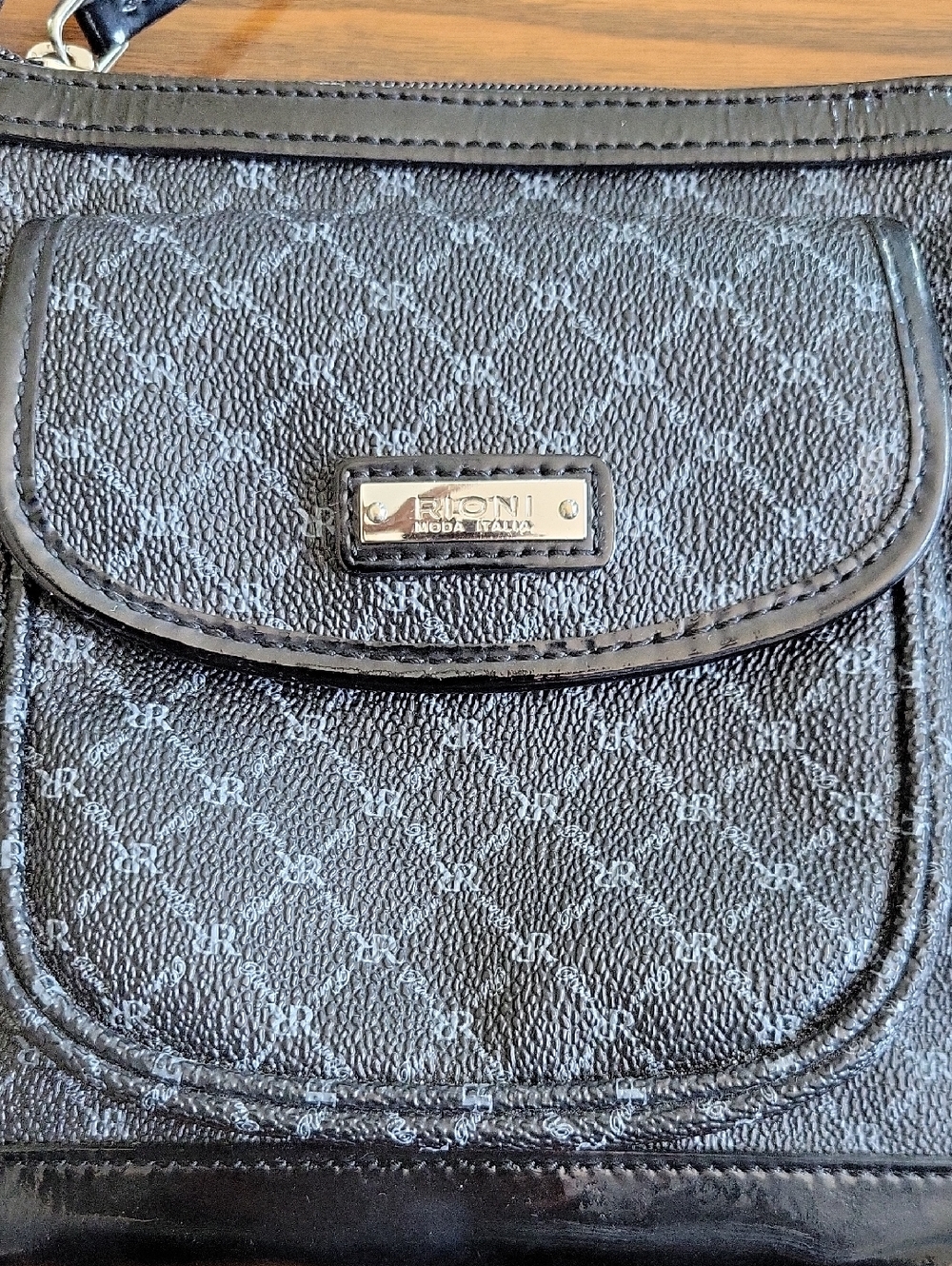 RIONI MODA ITALIA Black Monogram Crossbody Bag